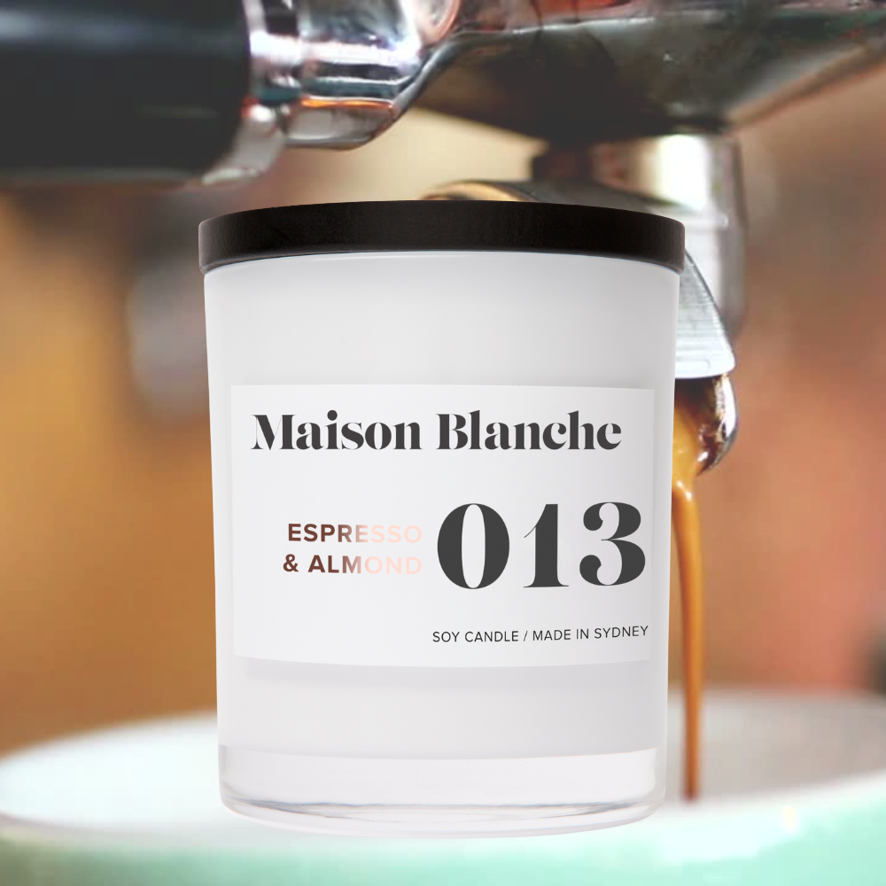 Alternate image for 013 Espresso & Almond / Large Candle