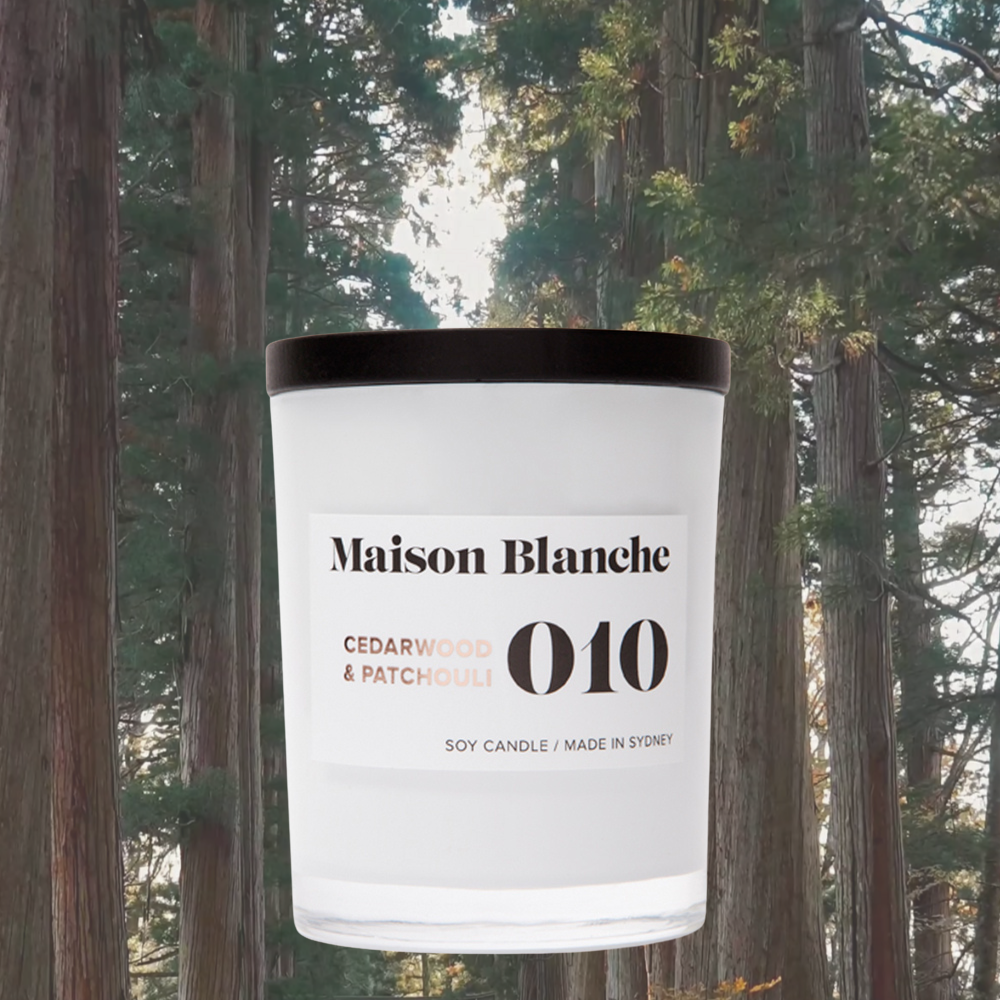 Alternate image for 010 Cedarwood & Patchouli / Medium Candle
