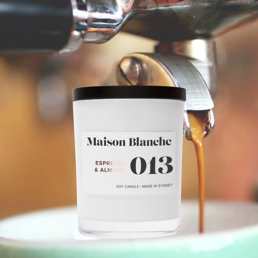 Alternate image for 013 Espresso & Almond / Medium Candle