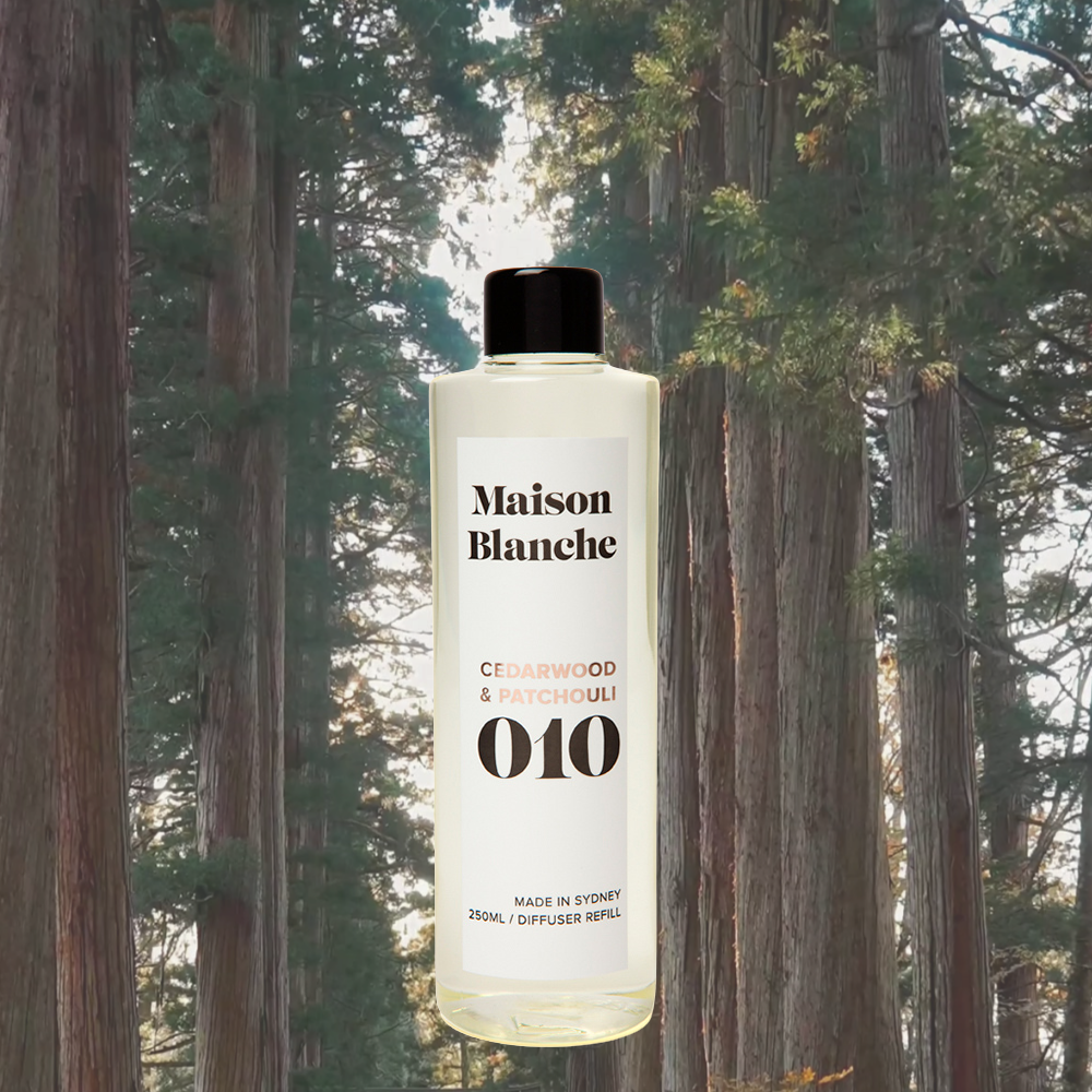 Alternate image for 010 Cedarwood & Patchouli / Diffuser Refill