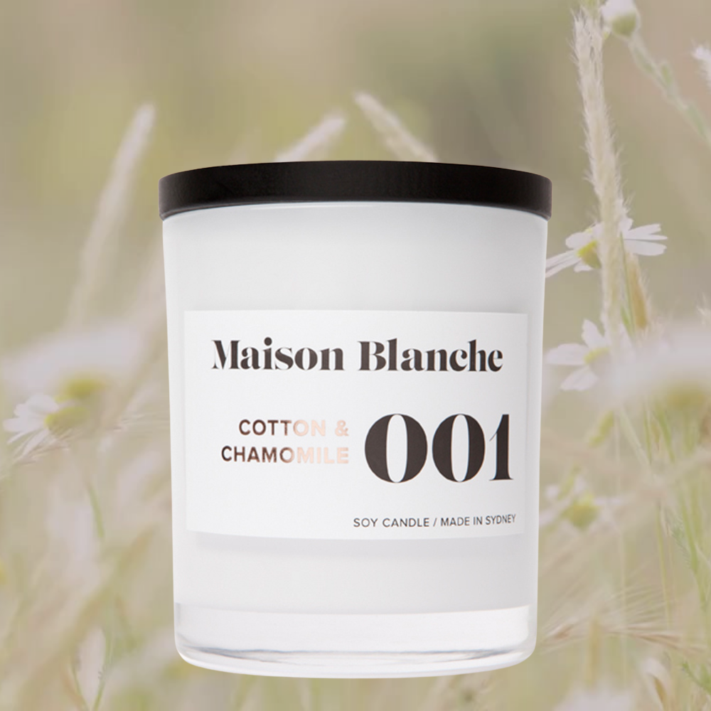 Alternate image for 001 Cotton & Chamomile / Large Candle / Single Wick