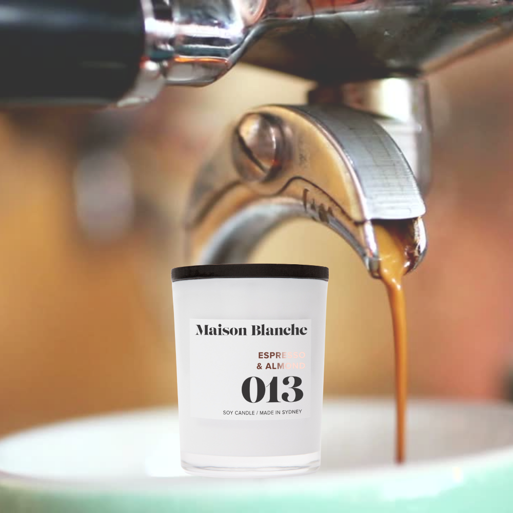 Alternate image for 013 Espresso & Almond / Small Candle