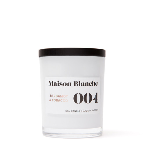 004 Bergamot & Tobacco / Medium Candle